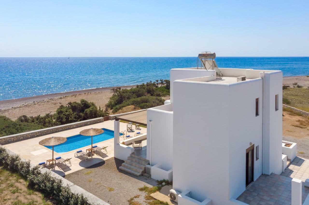 Villa Corinna Lakhania Bagian luar foto